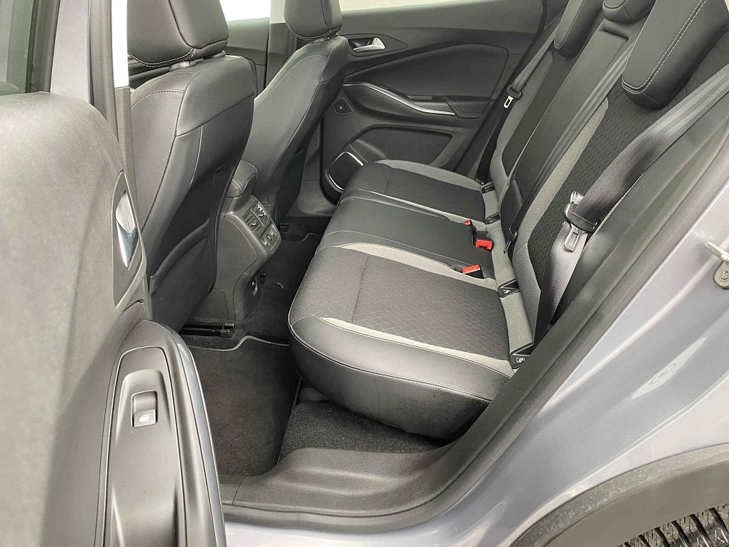 Opel Grandland X 1.6 T Innovation