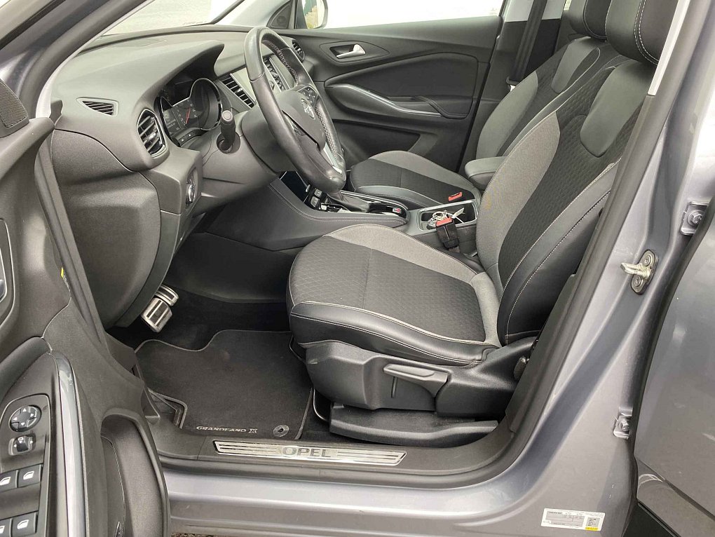 Opel Grandland X 1.6 T Innovation