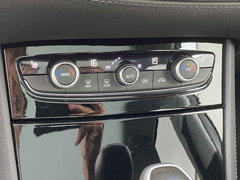 Opel Grandland X 1.6 T Innovation