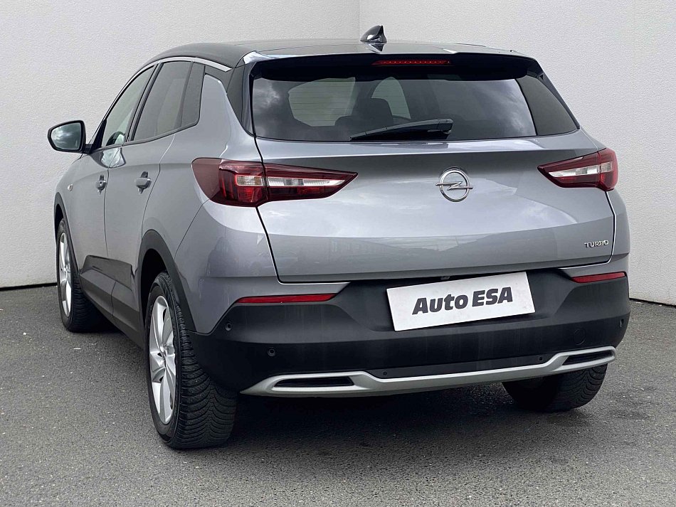Opel Grandland X 1.6 T Innovation