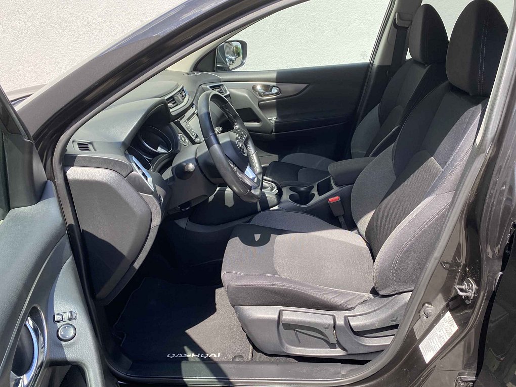Nissan Qashqai 1.6 dCi N-Connecta
