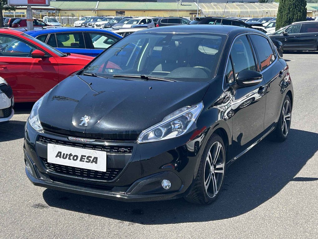 Peugeot 208 1.2PT GT Line