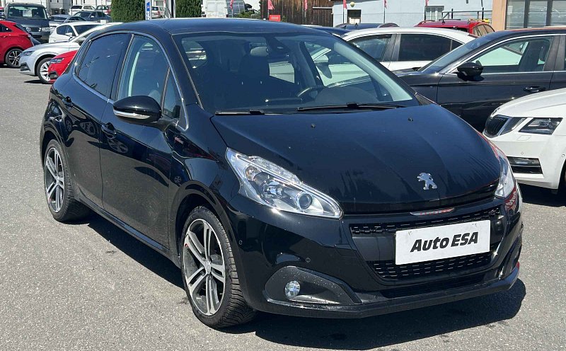 Peugeot 208 1.2PT GT Line