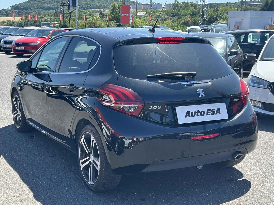 Peugeot 208 1.2PT GT Line