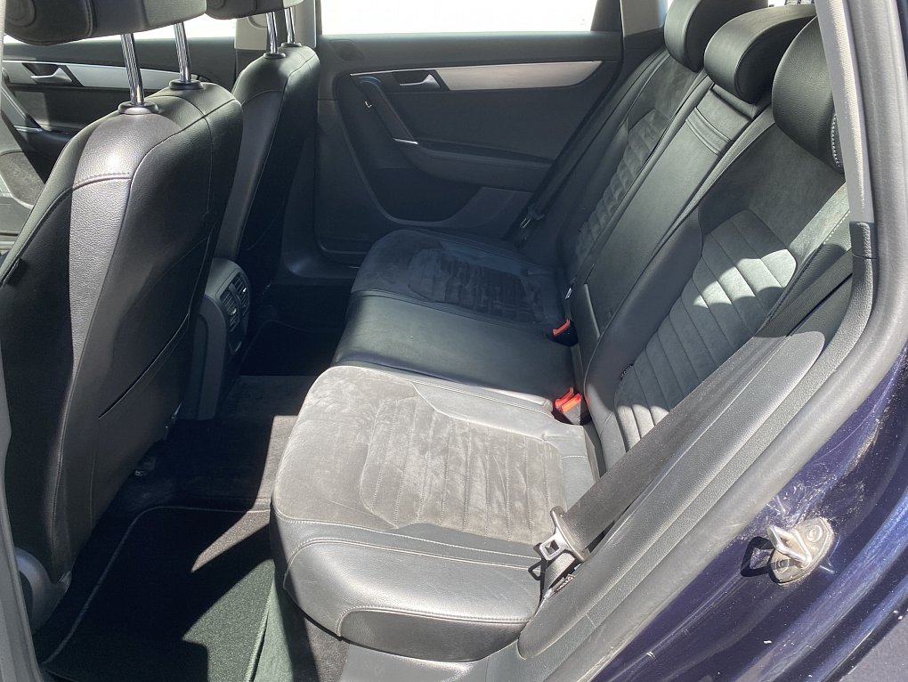 Volkswagen Passat 2.0 TDi Highline 4x4