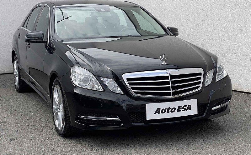 Mercedes-Benz Třída E 2.1 CDi Avantgarde