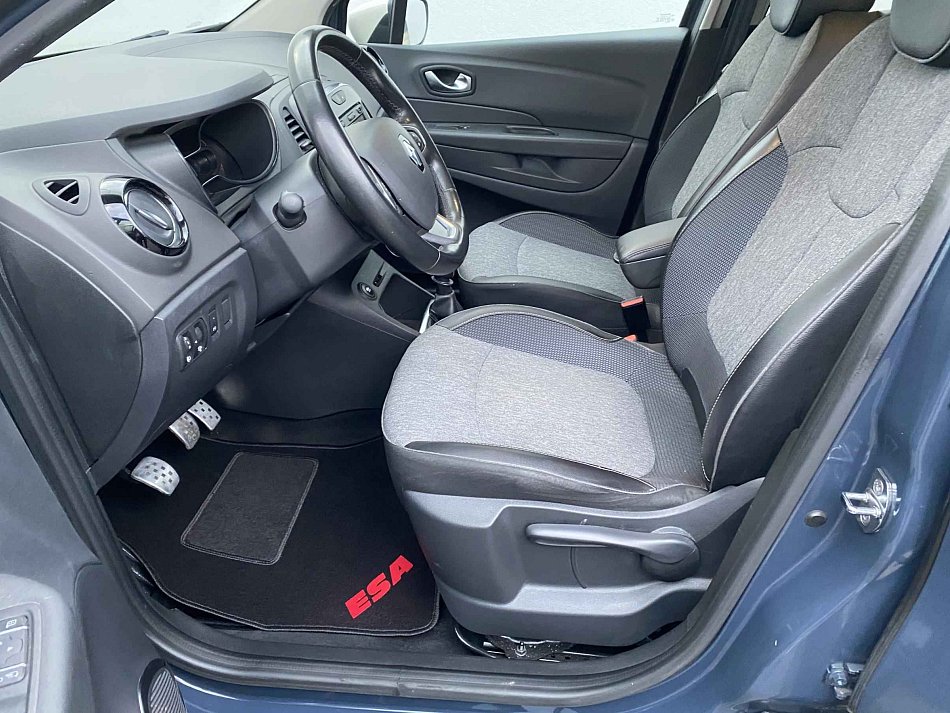 Renault Captur 1.3TCe Intense