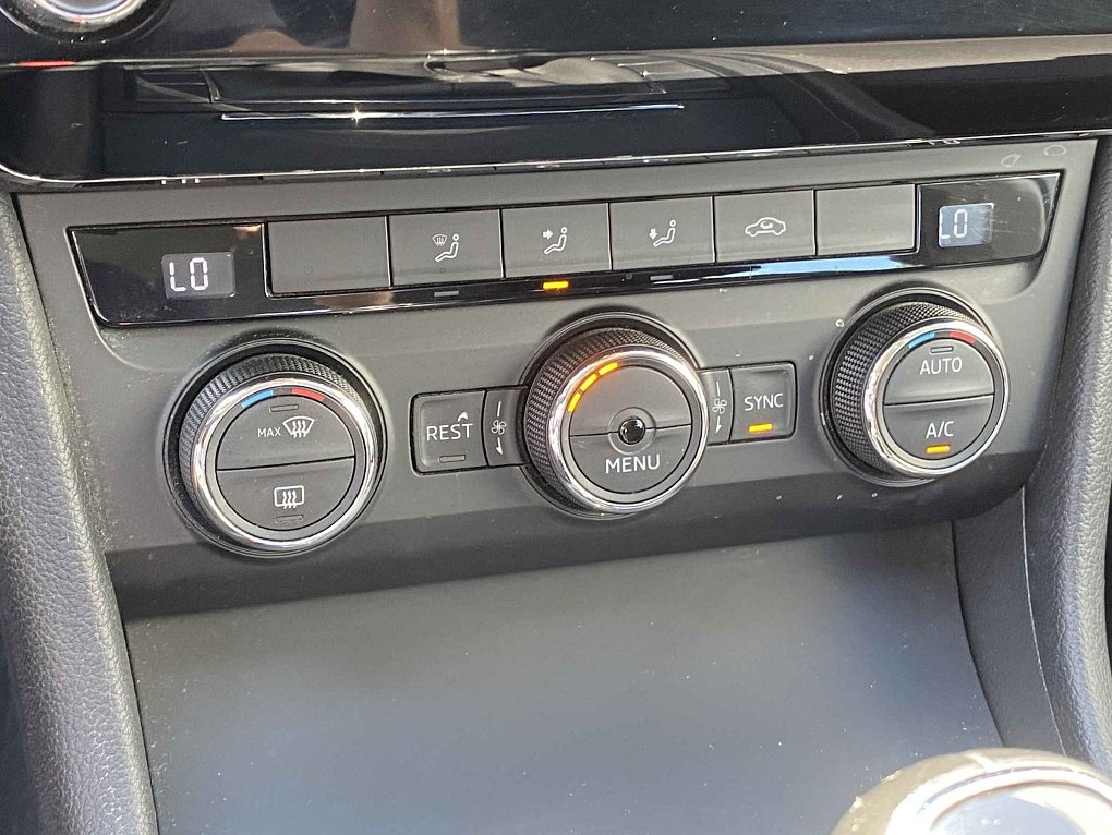 Škoda Superb III 2.0 TDi Active