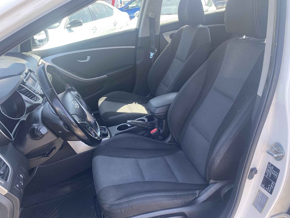 Hyundai I30 1.6GDi 