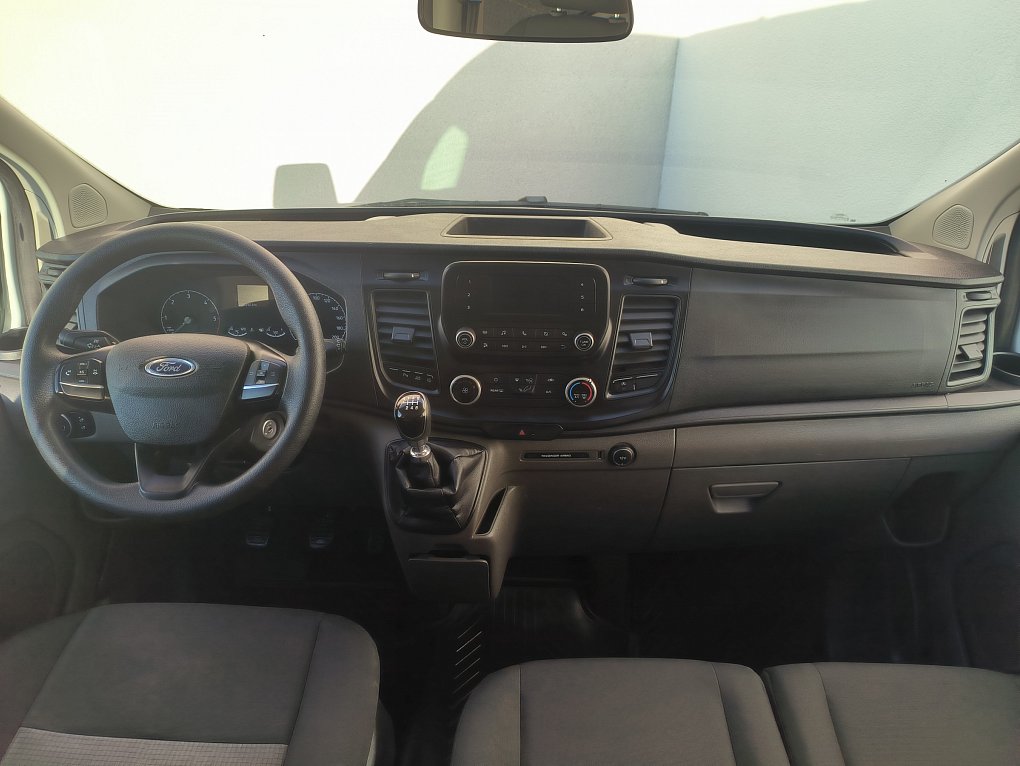 Ford Transit Custom 2.0TDCi  L1H2 9míst