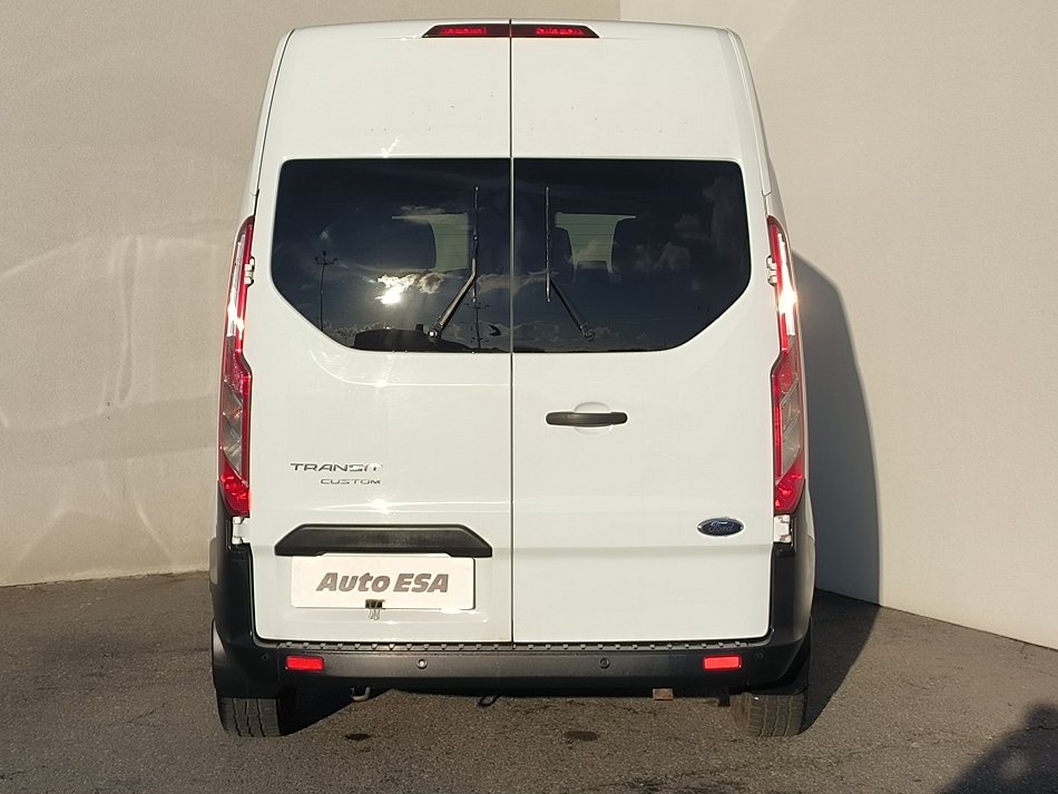 Ford Transit Custom 2.0TDCi  L1H2 9míst