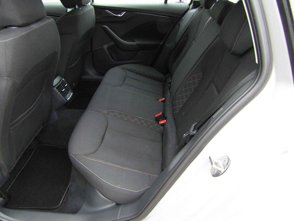 Škoda Scala 1.0 TSi Ambition
