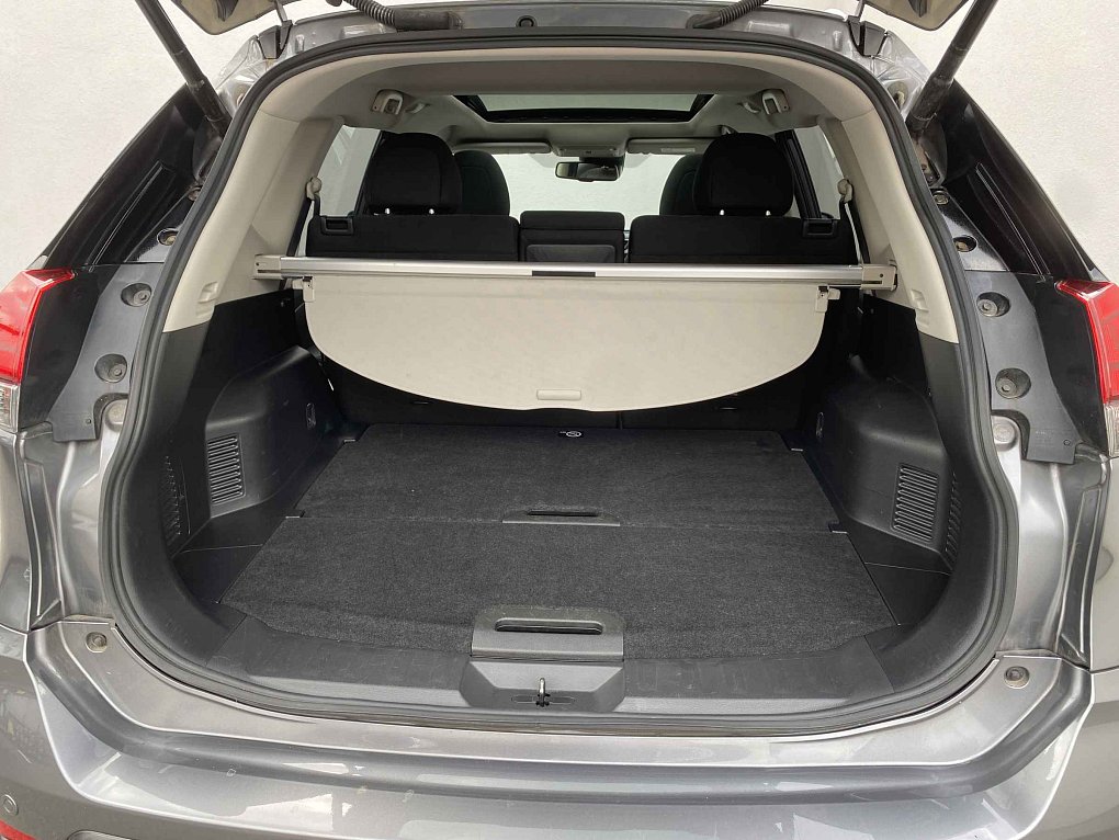 Nissan X-Trail 1.3 DiG-T N-Connecta