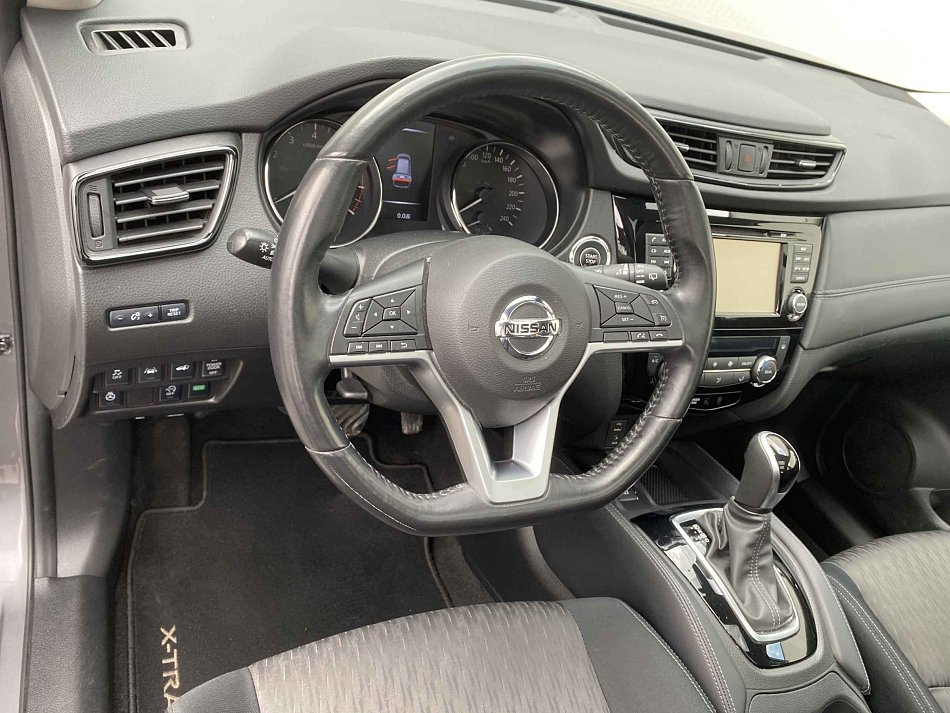 Nissan X-Trail 1.3 DiG-T N-Connecta