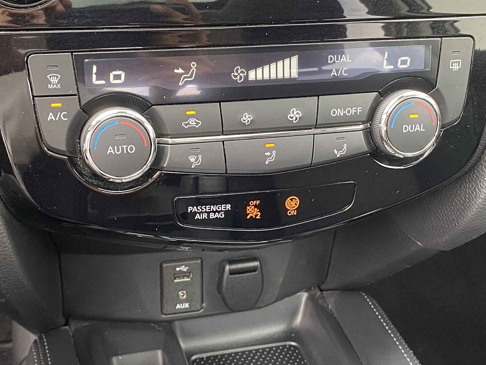 Nissan X-Trail 1.3 DiG-T N-Connecta