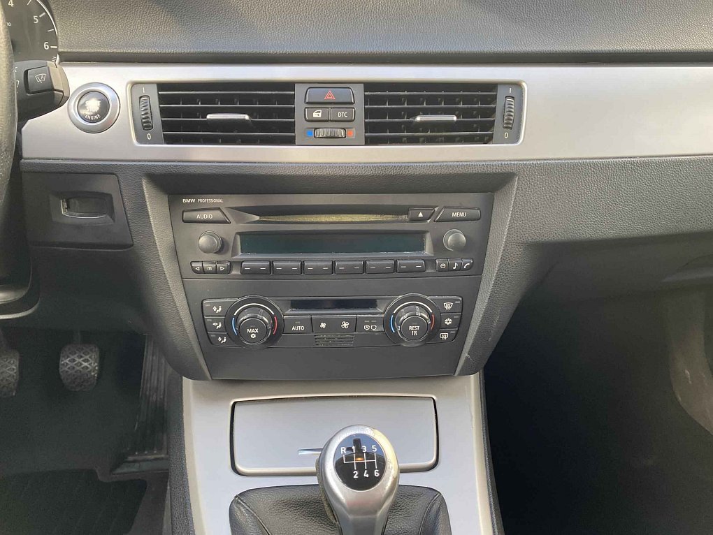 BMW Řada 3 2.0i  318i
