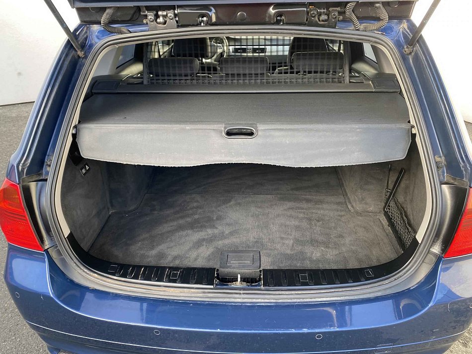 BMW Řada 3 2.0i  318i