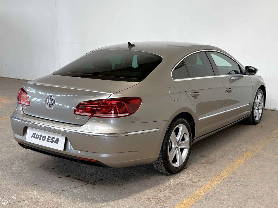 Volkswagen CC 2.0 TDi Sport