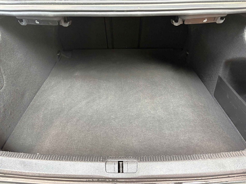 Volkswagen CC 2.0 TDi Sport