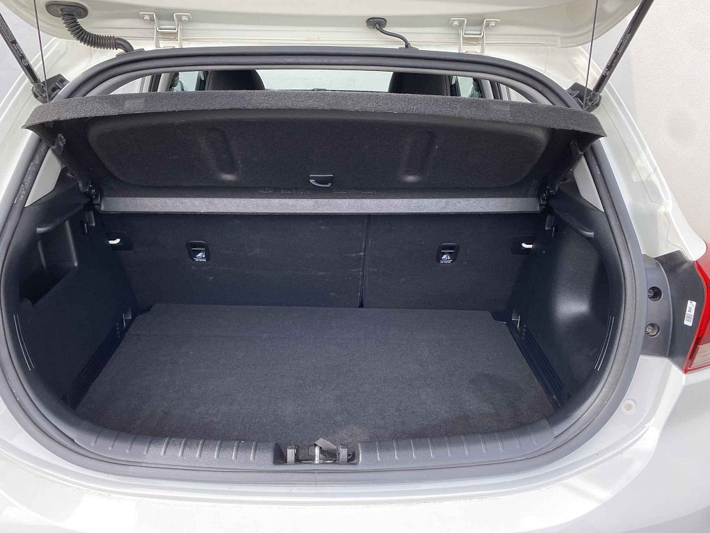 Kia Rio 1.2 i 