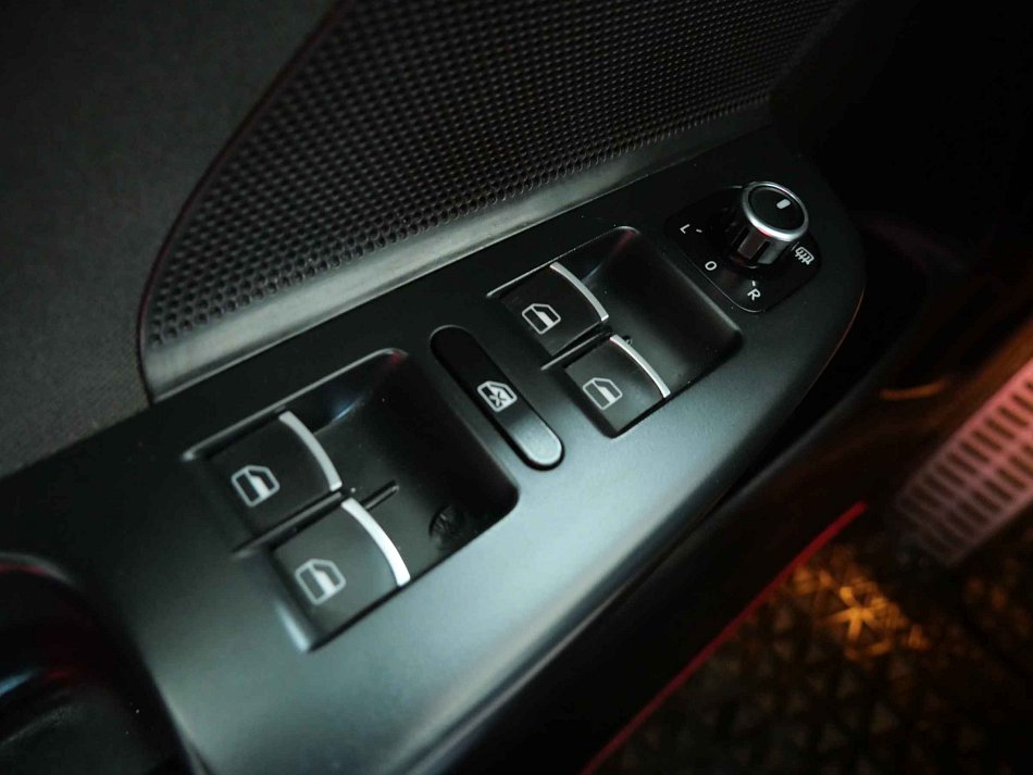 Volkswagen Golf 2.0TDi 