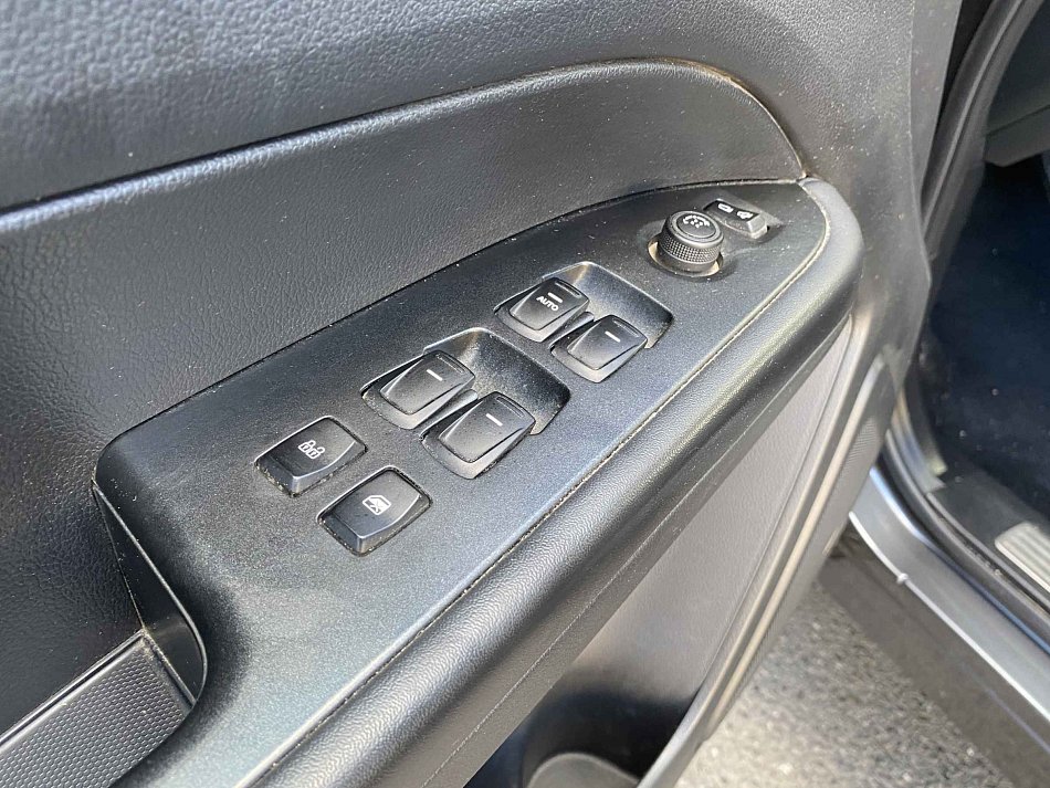 SsangYong Musso 2.2 e-XDi Style 4x4