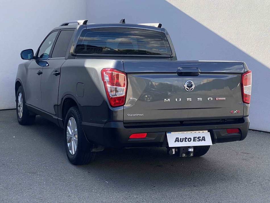 SsangYong Musso 2.2 e-XDi Style 4x4