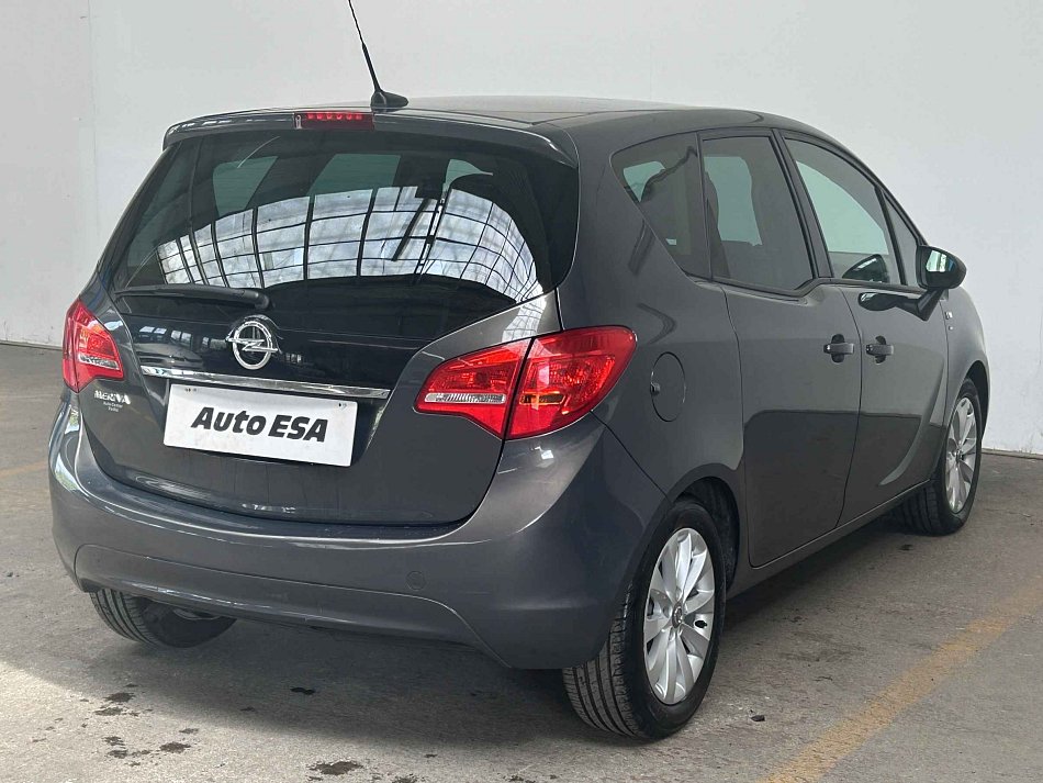 Opel Meriva 1.4i 