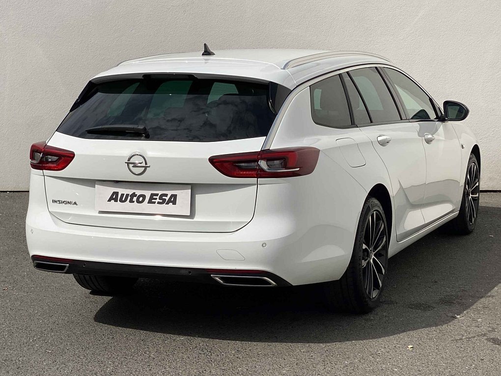 Opel Insignia 2.0 CDTi 