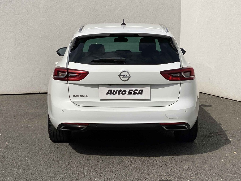 Opel Insignia 2.0 CDTi 
