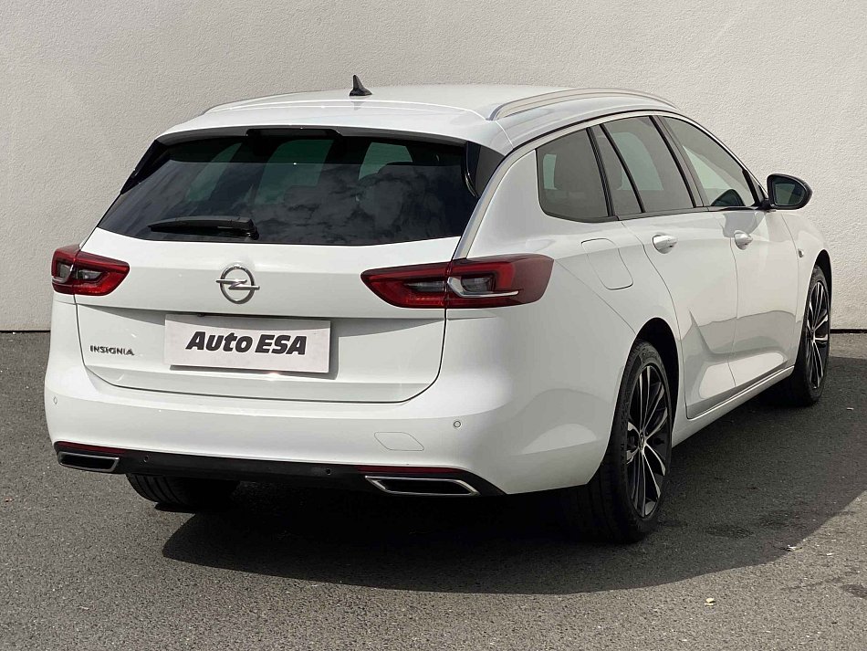 Opel Insignia 2.0 CDTi 