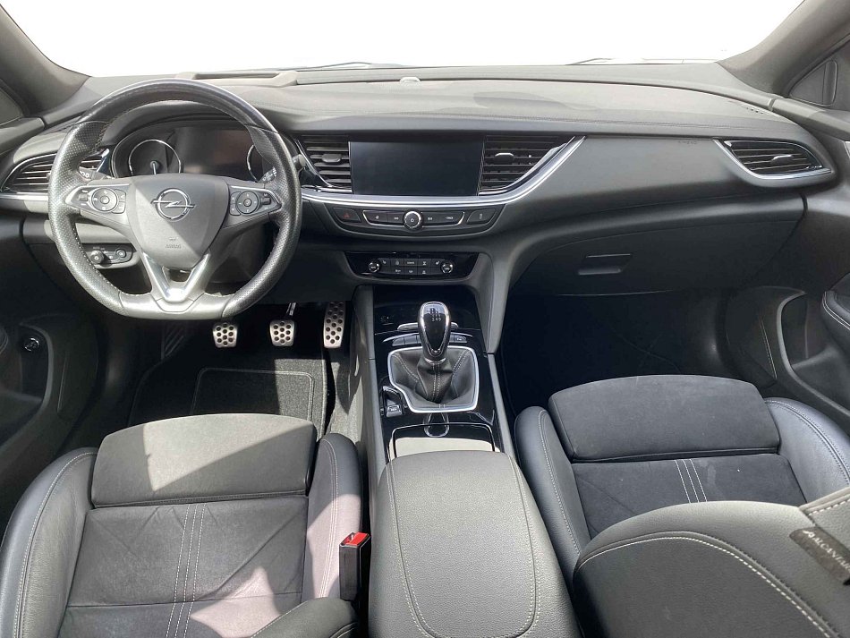 Opel Insignia 2.0 CDTi 