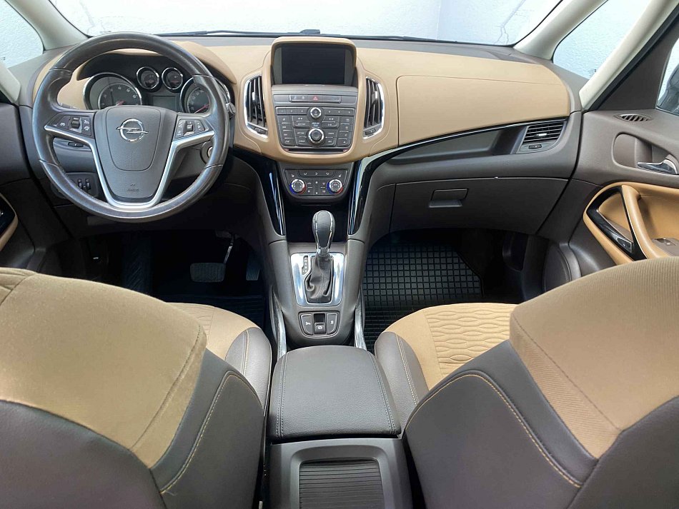 Opel Zafira 1.4T 