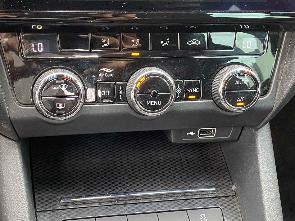 Škoda Octavia III 2.0 TDi RS 4x4