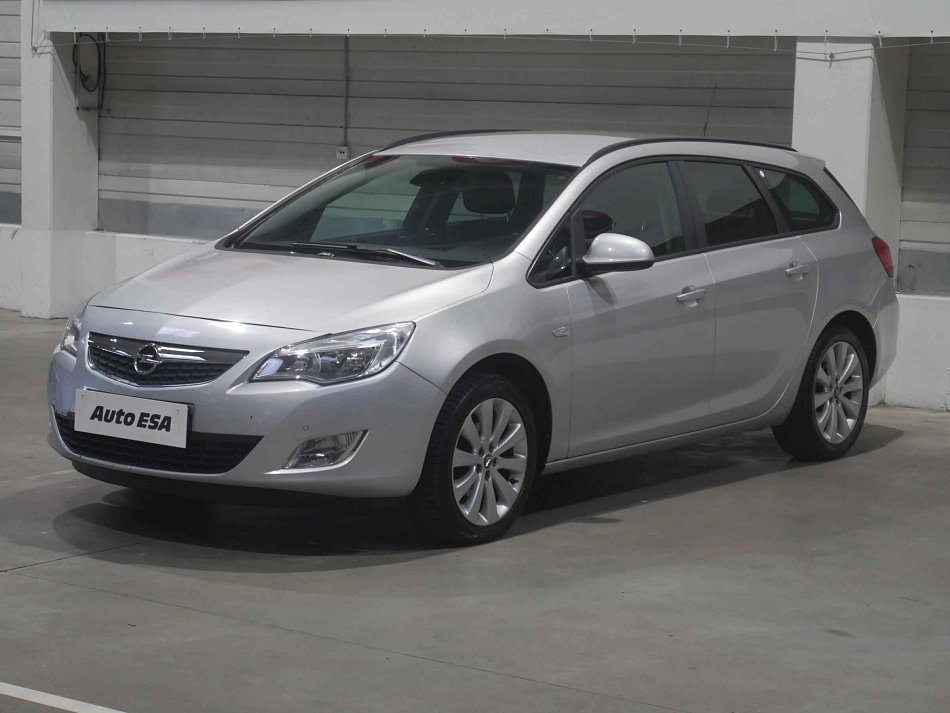 Opel Astra 1.4T 