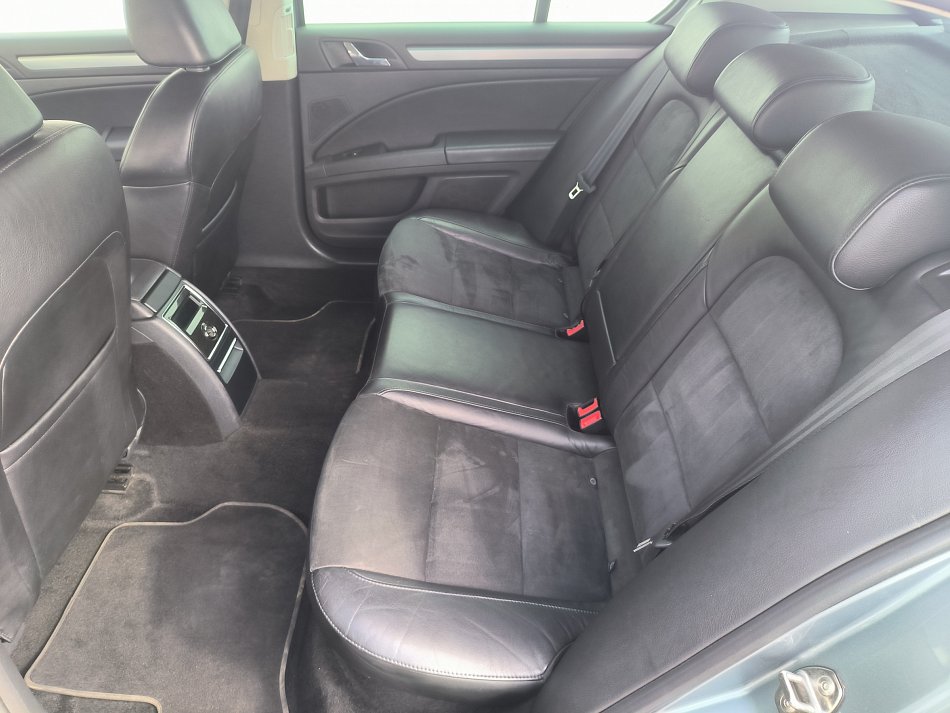 Škoda Superb II 3.6 FSi Elegance 4x4