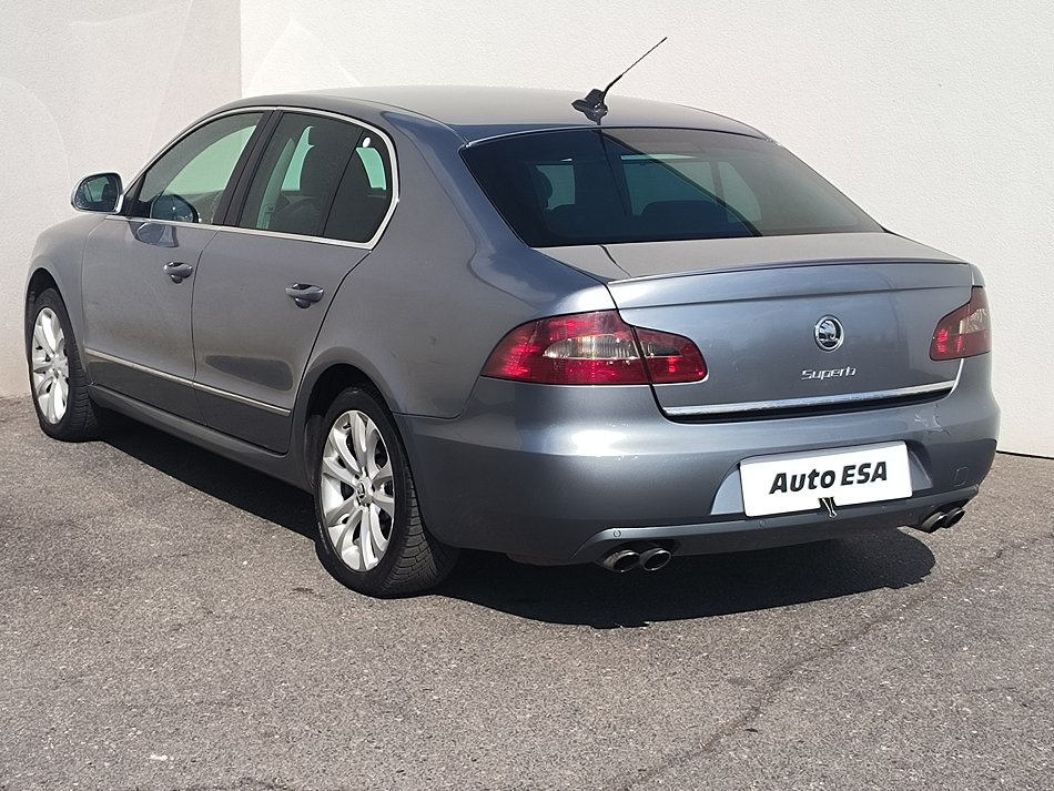 Škoda Superb II 3.6 FSi Elegance 4x4