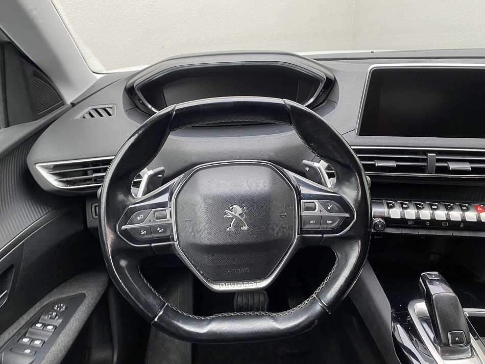Peugeot 3008 1.5 HDi Active