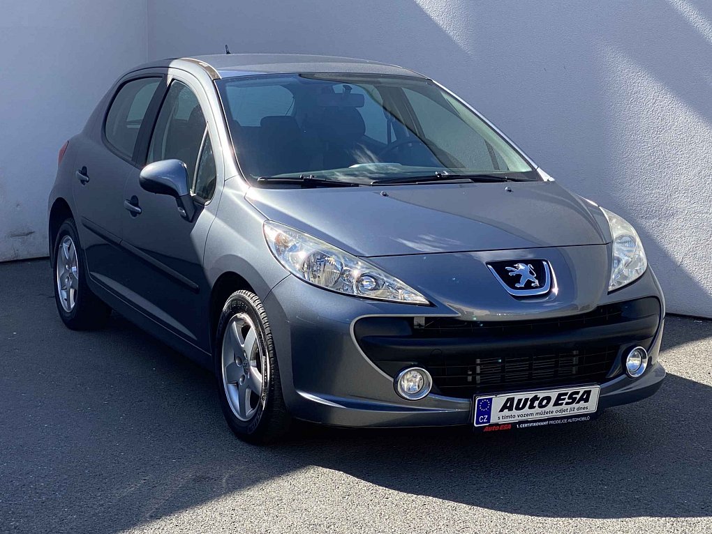 Peugeot 207 1.4 i 