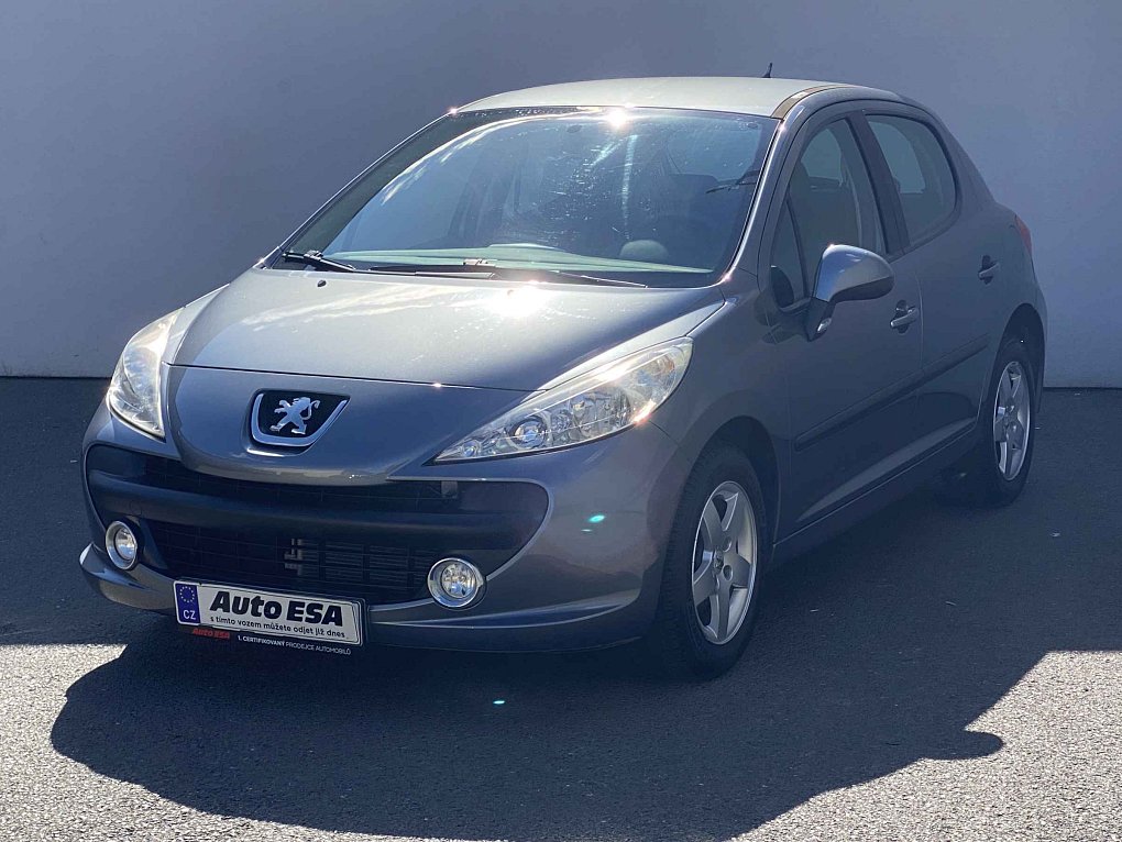 Peugeot 207 1.4 i 