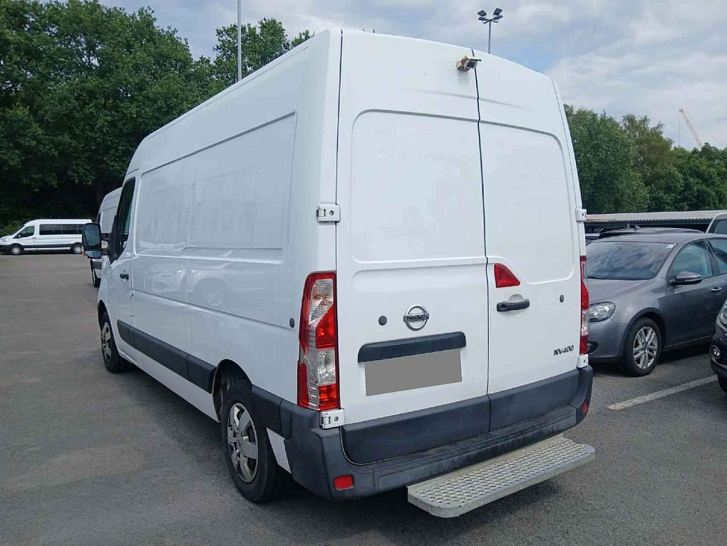 Nissan NV400 2.3dCi  L2H2
