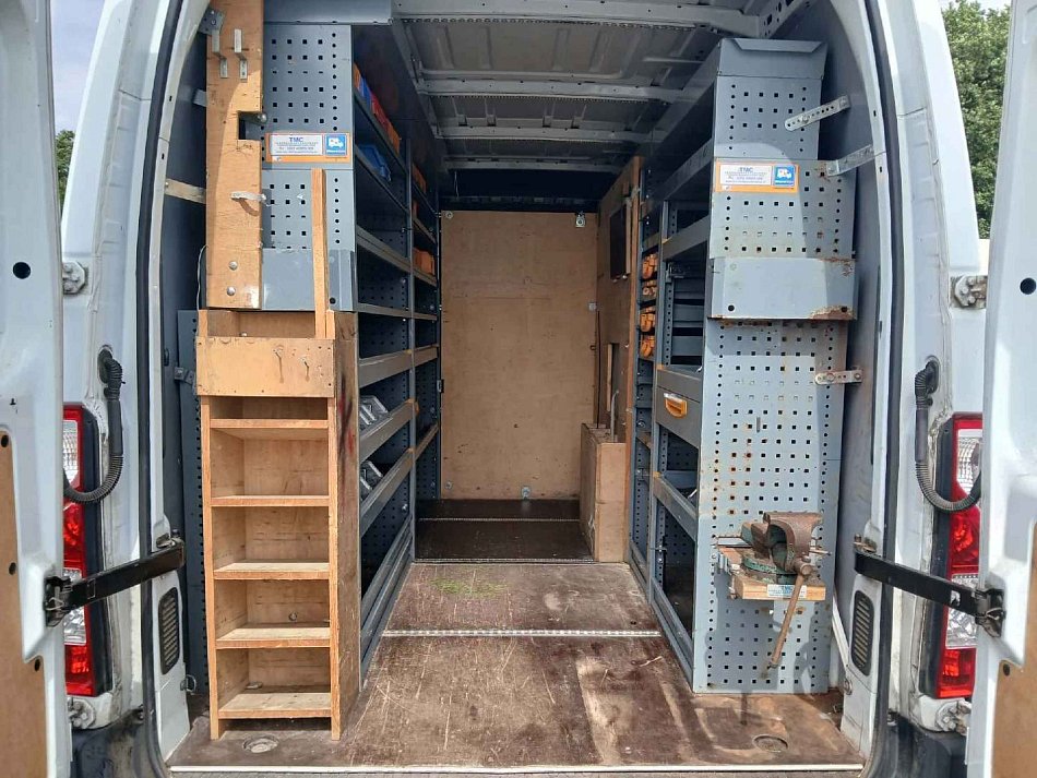 Nissan NV400 2.3dCi  L2H2