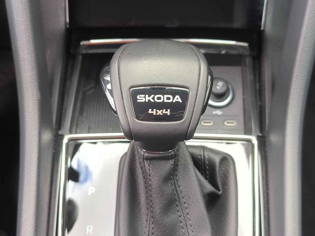 Škoda Karoq 2.0TDi Selection 4x4 Top Selection