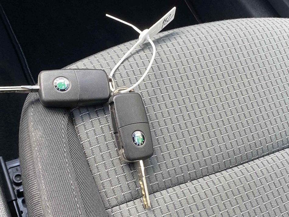 Škoda Superb II 2.0 TDi Ambition