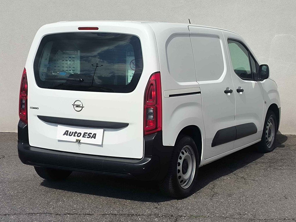 Opel Combo 1.5CDTi Edition DÍLNA