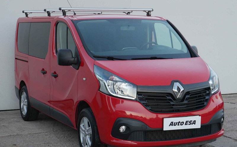Renault Trafic 1.6dCi  8míst