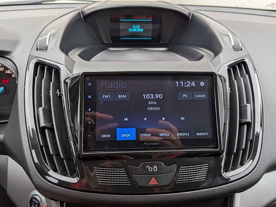 Ford Kuga 1.5 EB Trend