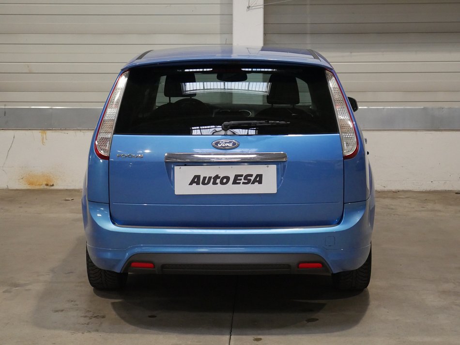 Ford Focus 2.0i 
