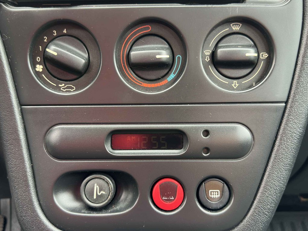 Peugeot 306 1.4i 