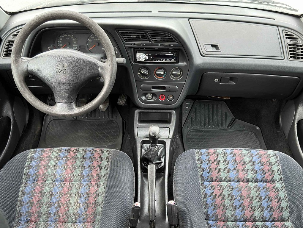 Peugeot 306 1.4i 